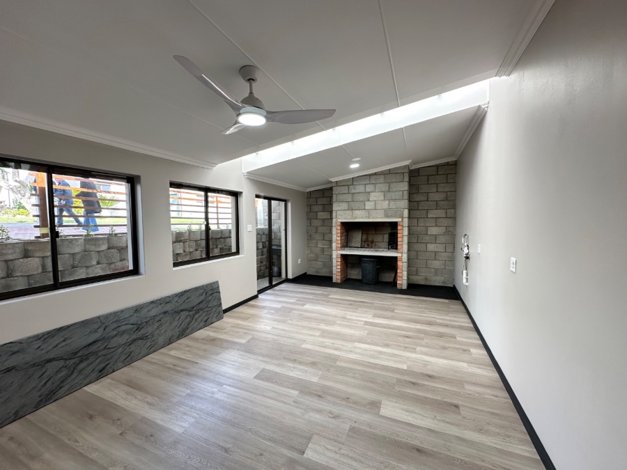 3 Bedroom Property for Sale in Twee Kuilen Western Cape